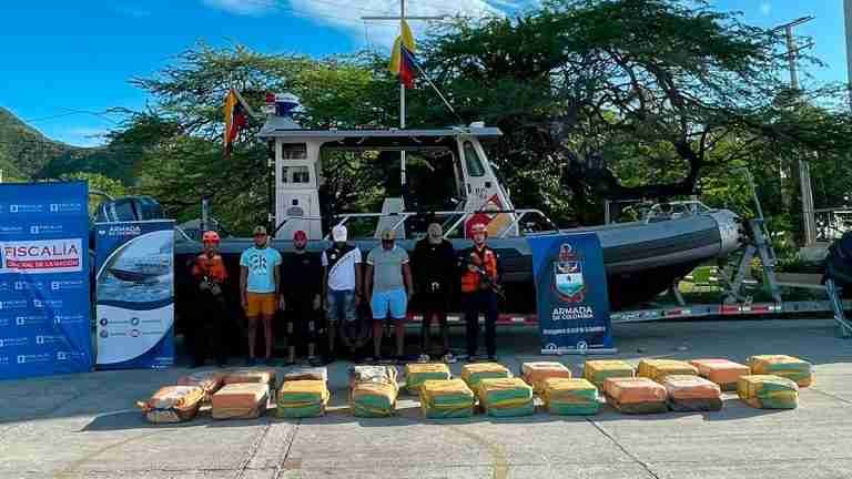Armada y Fuerza Aérea incautaron más de 600 kilos de cocaína