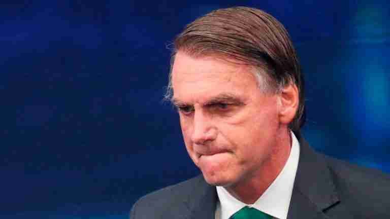 Policía Federal de Brasil allanó la casa de Bolsonaro