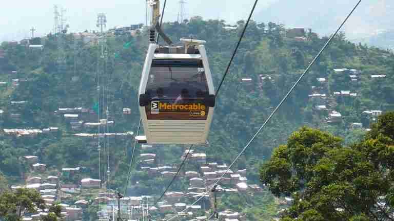 Se restablece operación comercial de las líneas J, K y P del Metrocable