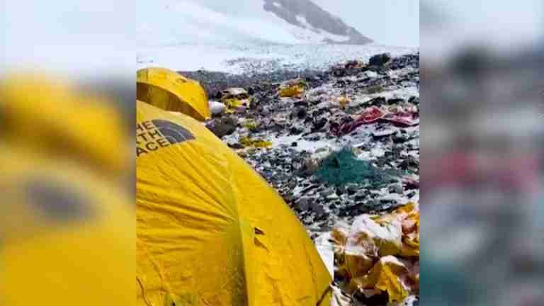 Alarmante acumulación de basura en el Everest: Alpinistas dejan rastro de contaminación