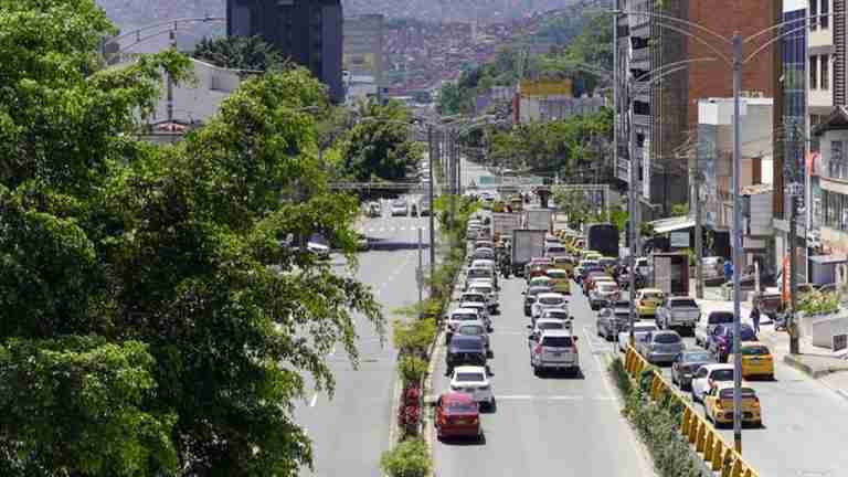 ¡Evite sanciones! Así rige el pico y placa este viernes en Medellín y el Valle de Aburrá 