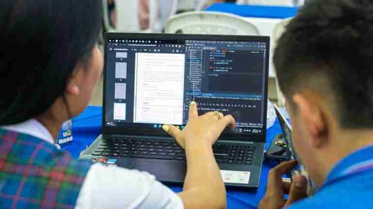En Medellín se buscan talentos digitales para participar en la MaratónTech 2023