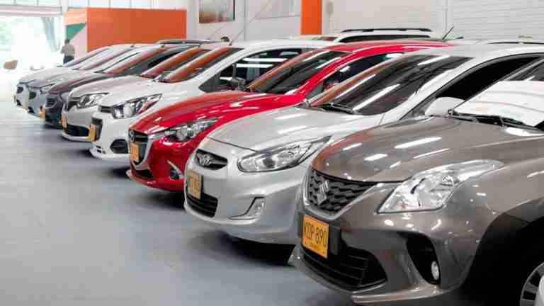 ¿Los carros están bajando de precio en Colombia?