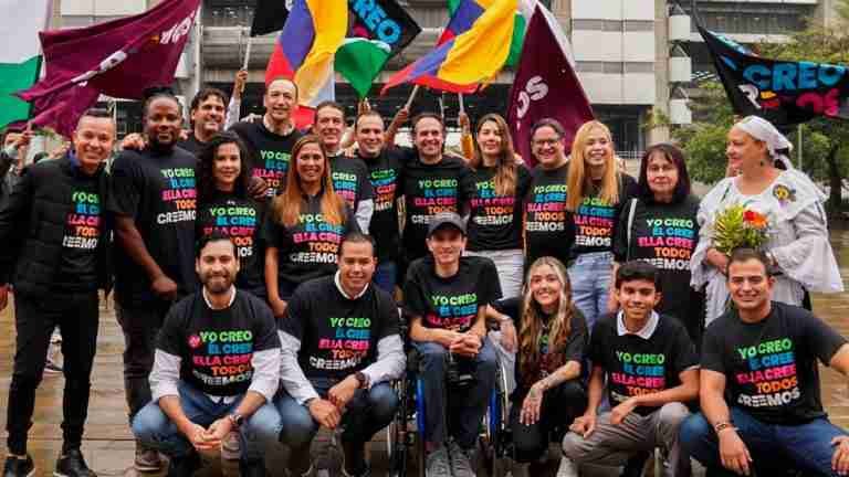 Partido Creemos de ‘Fico’ confirma lista de 21 aspirantes al Concejo de Medellín