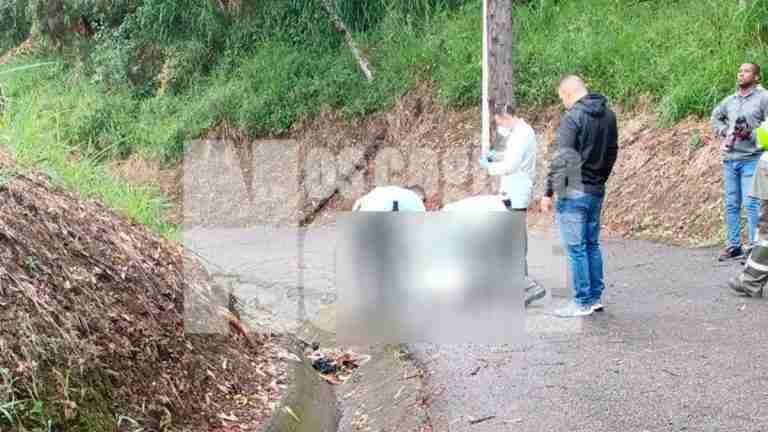 Otro cuerpo sin vida envuelto en bolsas en la autopista Medellín-Bogotá