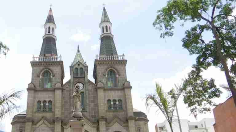 A la cárcel dos hombres, quienes, al parecer, le causaron la muerte a otro y abandonaron gravemente herido a un menor en La Estrella