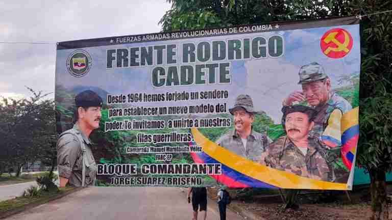 Fiscalía suspendió órdenes de captura de 19 miembros de las Farc por orden presidencial