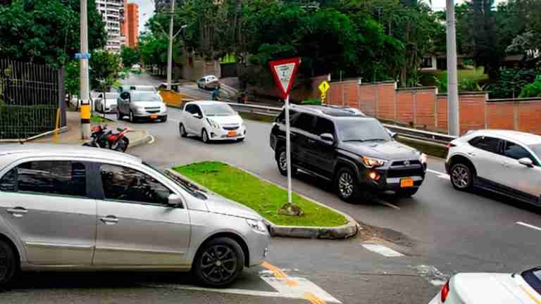 Obtenga el beneficio de descuento del 50% en los intereses de mora por el pago de impuesto de su vehículo 