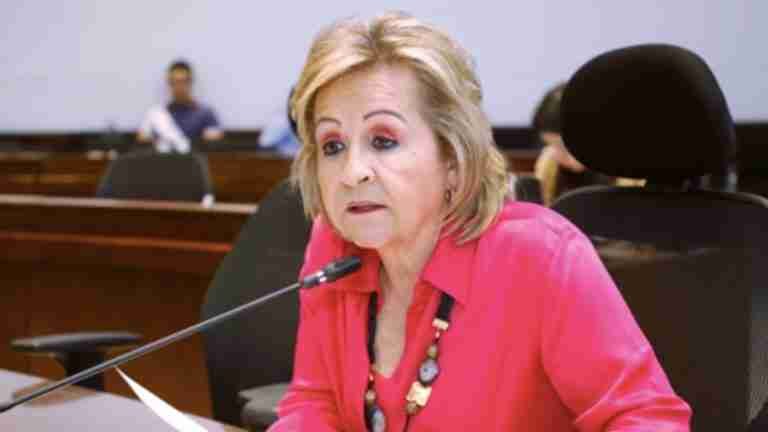 Con mensaje vía WhatsApp, Aura Marleny Arcila se despidió del Concejo de Medellín 