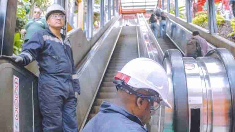Funcionamiento de escaleras eléctricas de la Comuna 13 suspenderán servicio durante tres días