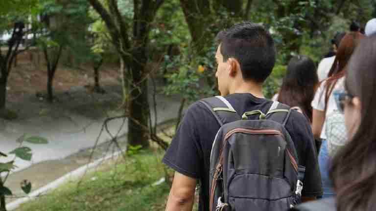 Proyecto Seres del Agua convoca a jóvenes de Medellín a formarse para el cuidado del recurso hídrico