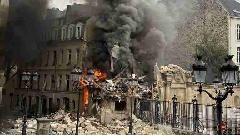 Fuerte explosión en París deja más de 20 heridos, al menos siete en grave estado
