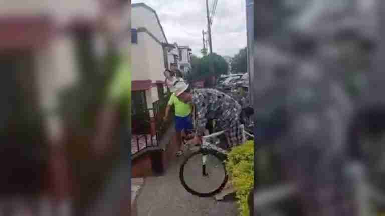 Suso se pegó tremenda caída en bicicleta