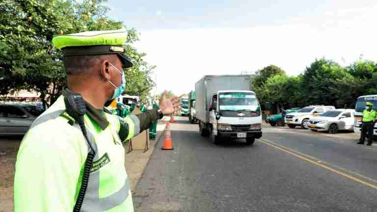 Durante el festivo se espera que más de 3 millones de vehículos se movilicen por las carreteras del país
