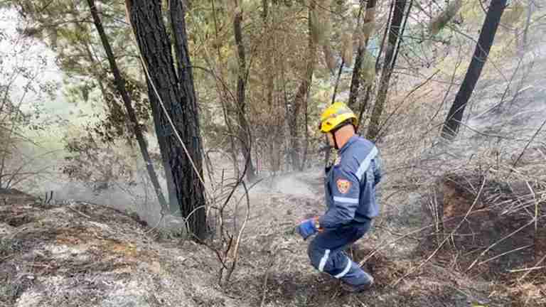 A esta hora el Cuerpo Oficial de Bomberos Medellín atiende dos incendios de cobertura vegetal