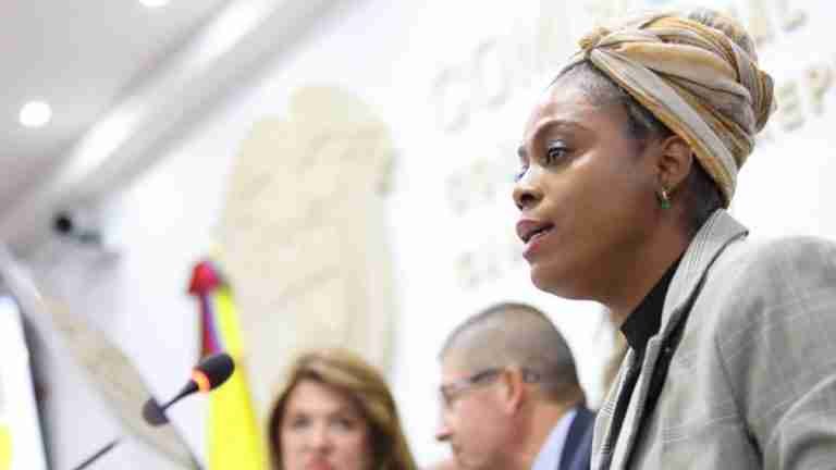 Gobierno del Cambio… Del Cambio de ministros. Presidente habría pedido renuncia de MinEducación