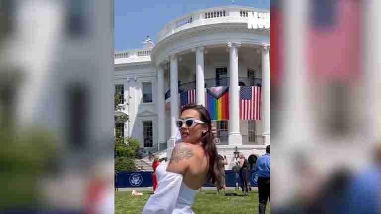 Activistas trans desatan polémica al exhibir sus senos frente a la Casa Blanca en el Mes del Orgullo