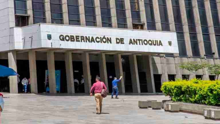 Esta es la lista de candidatos a la Gobernación de Antioquia. Ninguna mujer se le midió