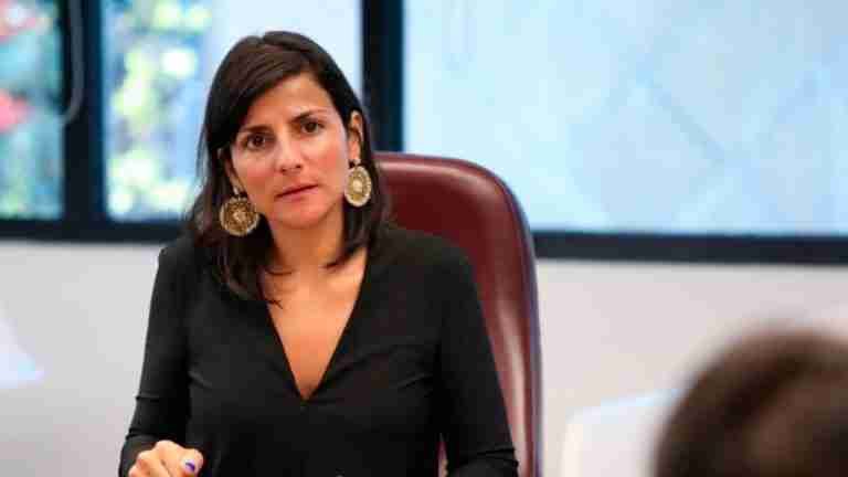 Confirmado. Irene Vélez Presentó su renuncia