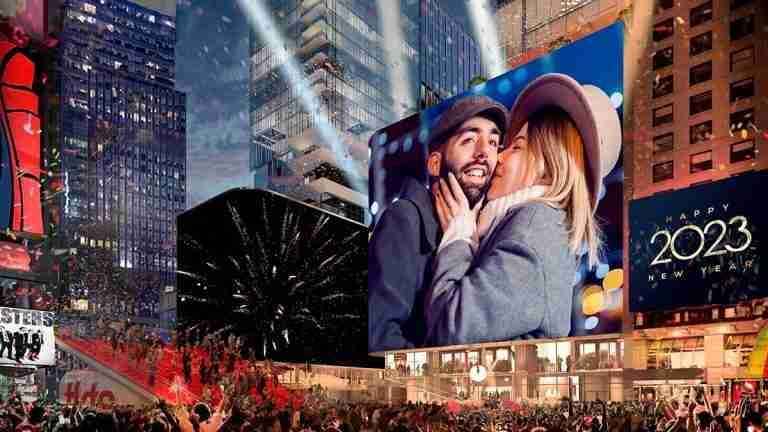 Aparecer en las pantallas de Times Square si es posible a un bajo costo