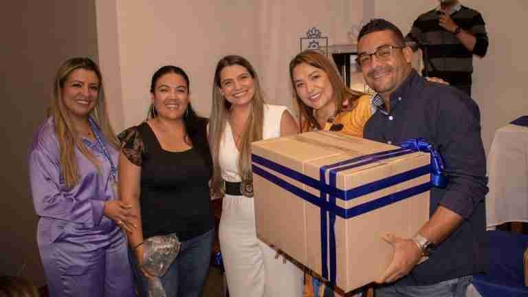Programa «Emprender en Femenino» promueve la autonomía financiera de mujeres en Itagüí