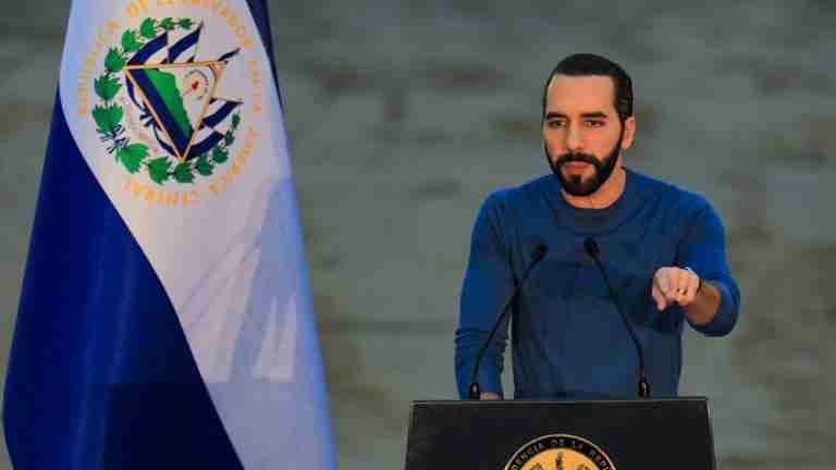 Advertencia de Bukele por cientos de colombianos capturados por ‘gota a gota’