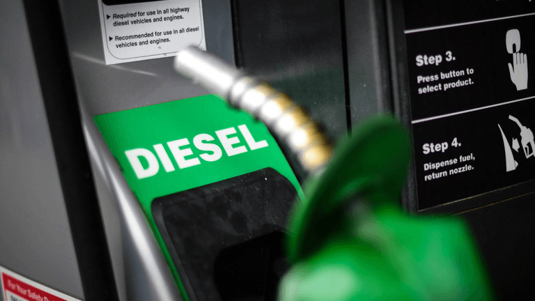 MinHacienda: Una vez se estabilice la gasolina, el diésel también subirá