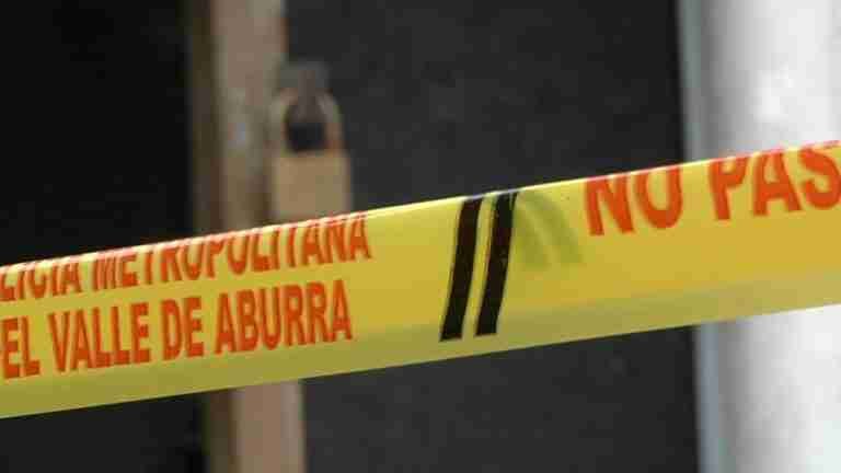 Un juez envió a la cárcel al hombre acusado de asesinar a su pareja sentimental con un martillo en Bello