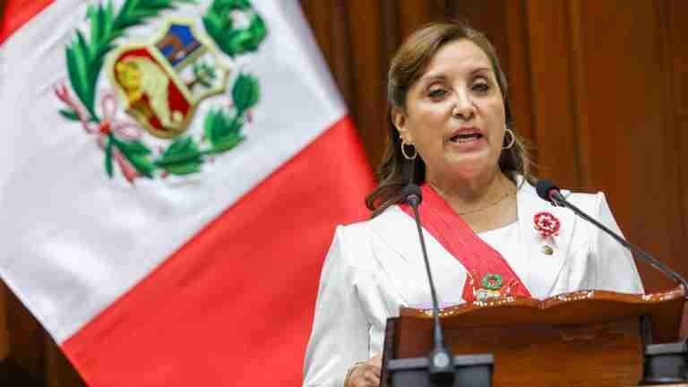 Presidenta de Perú ‘pidió perdón’ por muertes de manifestantes en su Gobierno