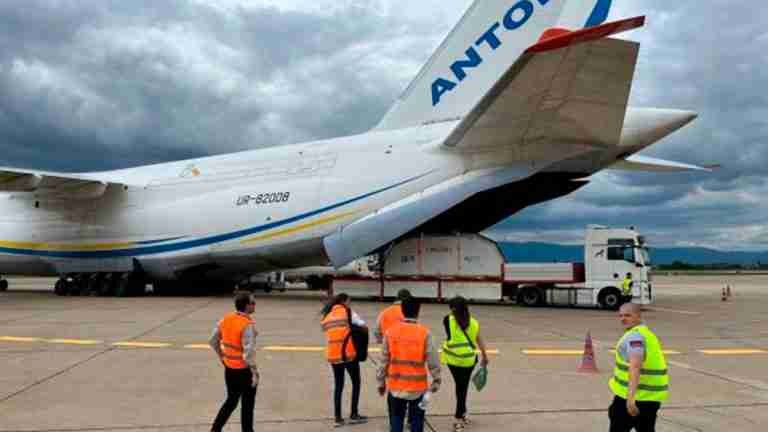 El gigantesco avión de carga aterriza nuevamente en Rionegro con elementos clave para Hidroituango 