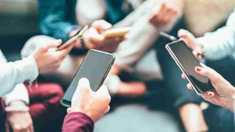 Encuesta revela el uso del internet y la preocupación por la seguridad en transacciones en línea