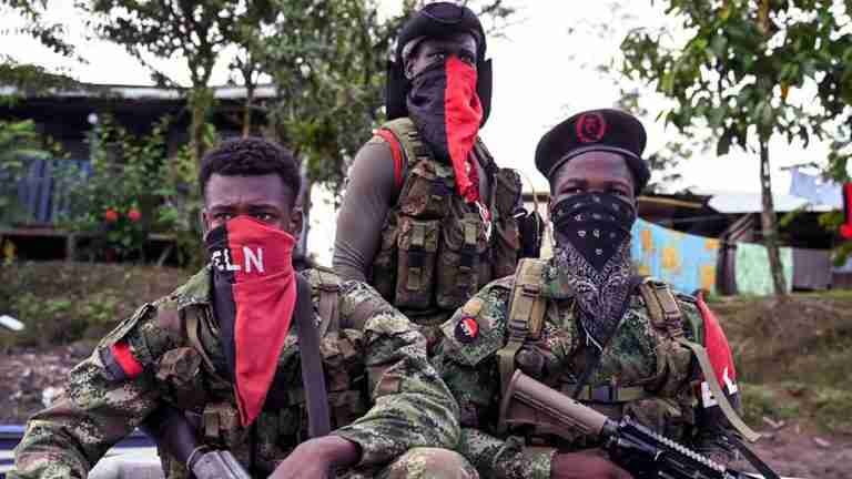 Paro armado del ELN en el Chocó por enfrentamientos con el Clan del Golfo