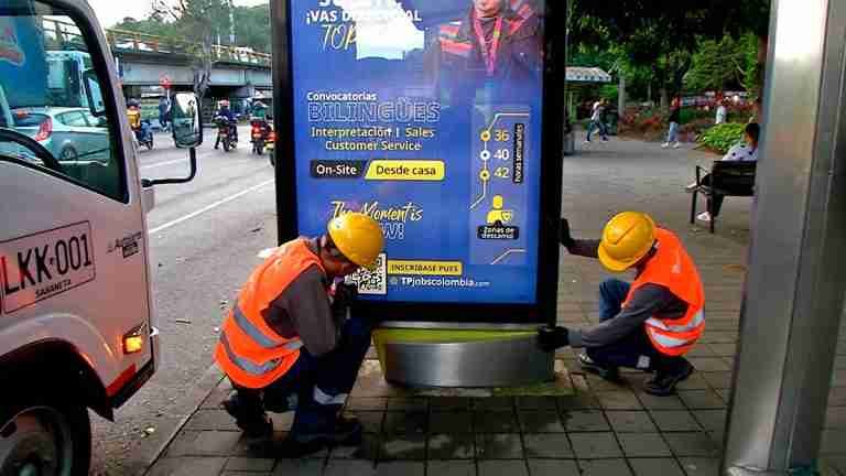 Comenzó el proceso de mejoramiento de los paraderos de buses en Medellín