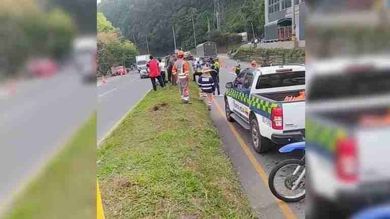¡Qué tristeza! Otro motociclista perdió la vida en la Variante a Caldas, ya van 2 en poco más de 24 horas