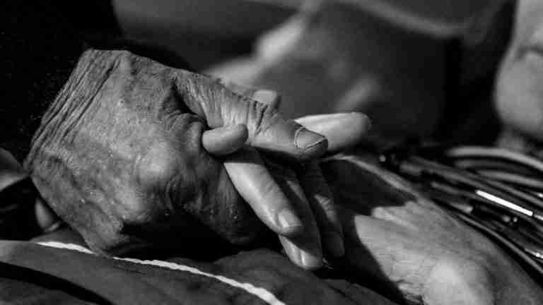 5 remordimientos más profundos de las personas en su lecho de muerte
