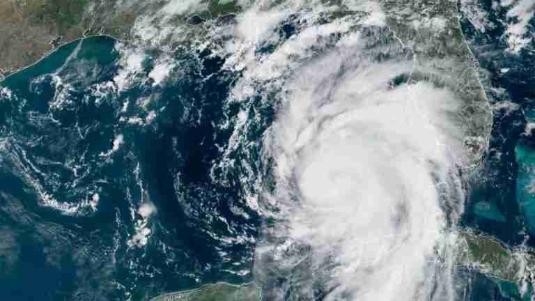 Florida en alerta: huracán Idalia se fortalece con rapidez 