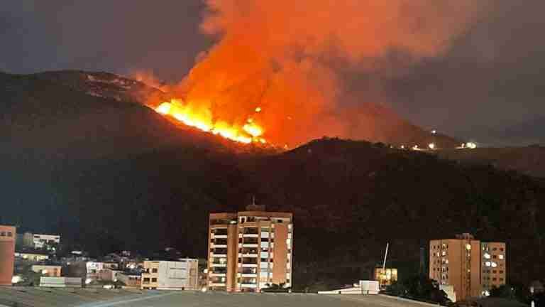 Bomberos lograron apagar nuevo incendio forestal en los cerros de Cali