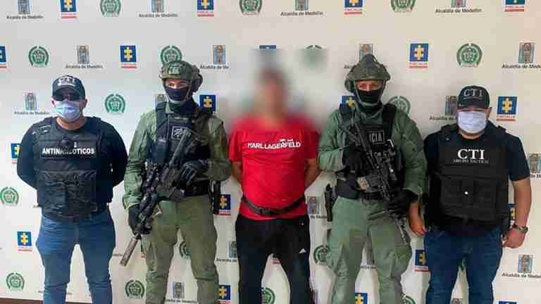 Las autoridades capturaron a alias ‘Alan’, presunto cabecilla financiero de un grupo delincuencial de Medellín