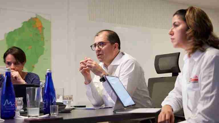 ¿Presencia del ELN en Bogotá sería para atentar contra Francisco Barbosa?