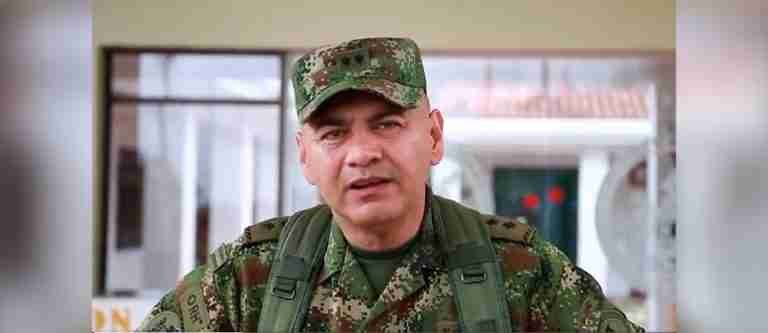 Fiscalía investigará a general del Ejército por presuntos nexos con organizaciones criminales