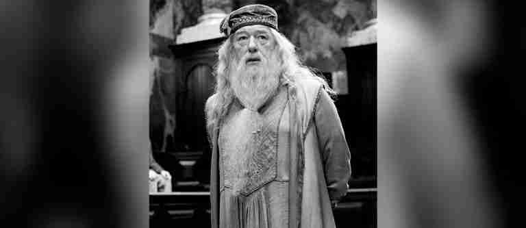 Con 82 años, falleció Michael Gambon, actor de Dumbledore en ‘Harry Potter’