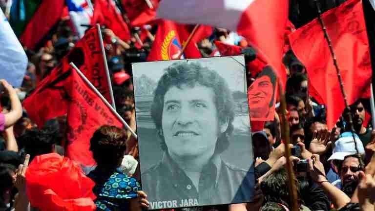 Dos exmilitares condenados por el asesinato de Víctor Jara se encuentran prófugos