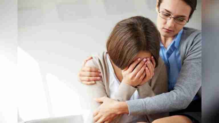 Conozca las líneas de atención para la prevención del Suicidio