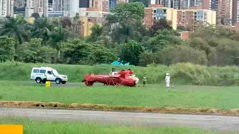 Avioneta se volcó en la pista del aeropuerto Olaya Herrera en Medellín