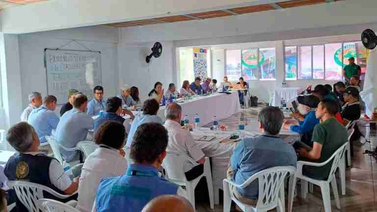 Inició nueva reunión sobre mesa de diálogo entre disidencias y Gobierno