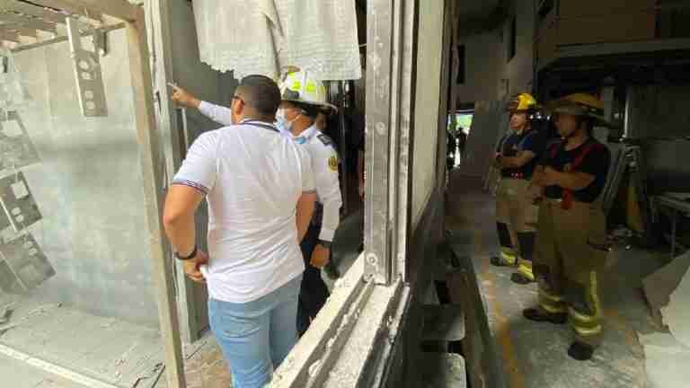 Bomberos Medellín atendió explosión en El Chagualo: dos lesionados