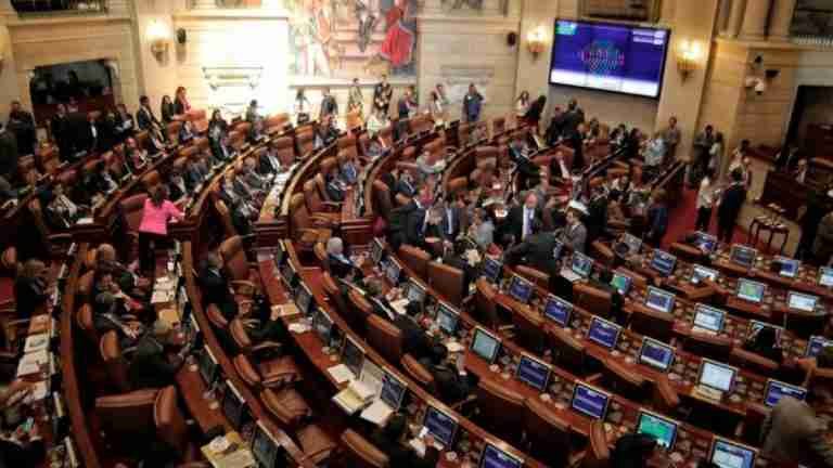 Reforma a la Salud. La polémica ‘jugadita’ que hoy celebra el Congreso