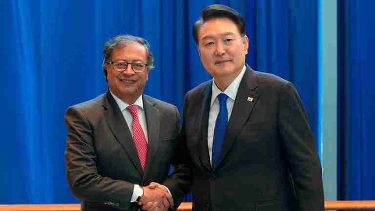 Petro se reunió con el presidente de Corea del Sur, ¿llegó tarde al encuentro?