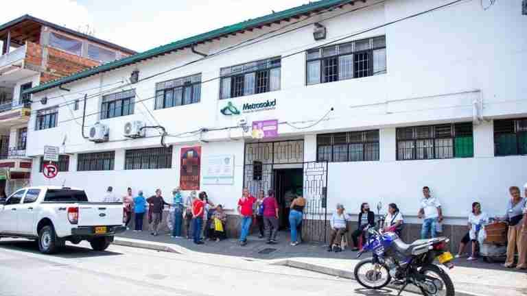 Suspenden temporalmente servicios en Metrosalud El Salvador, por obras de infraestructura