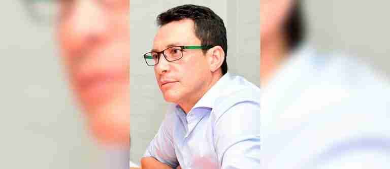 ¿Se volvió costumbre? Otro mandatario abandona su cargo para hacer política